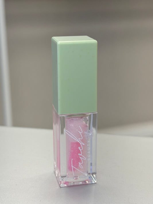 Carnation lip oil